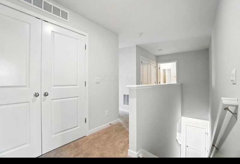 Building Photo - 6296 Marinelli Dr S