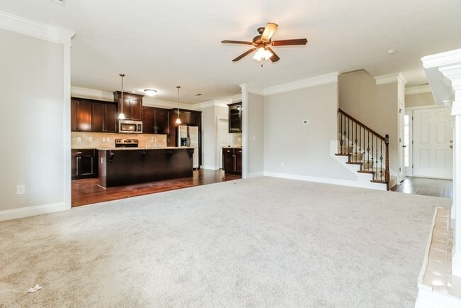 Building Photo - Classic 4 Bedroom in Grovetown
