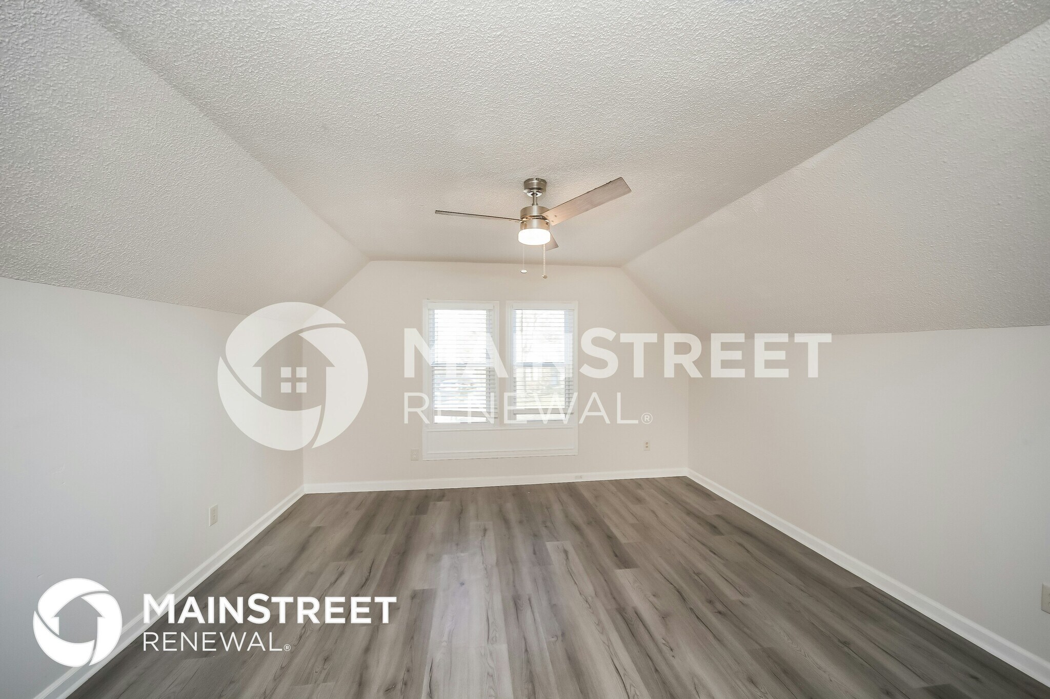 Building Photo - 6145 Shadowfall Cove