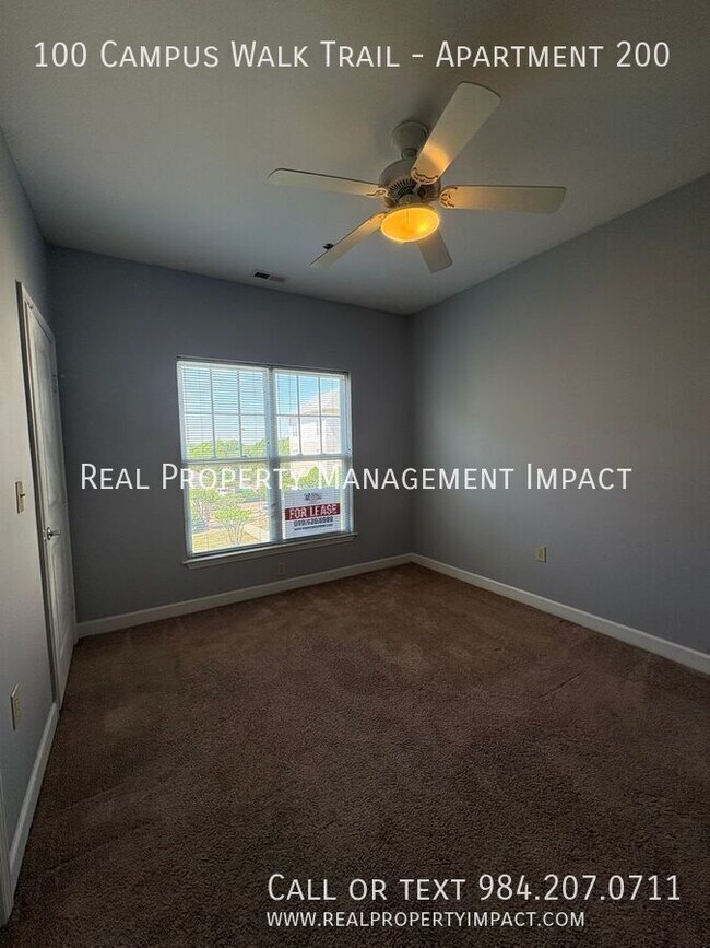 Building Photo - 100 Campus Walk Trl