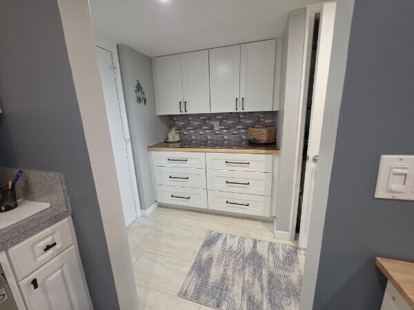 Building Photo - 650 Snug Harbor Dr