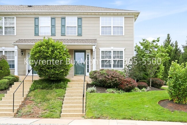 Building Photo - 5008 Rebecca Fell Dr