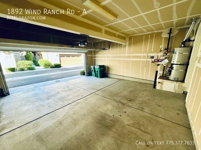 Building Photo - 1892 Wind Ranch Rd