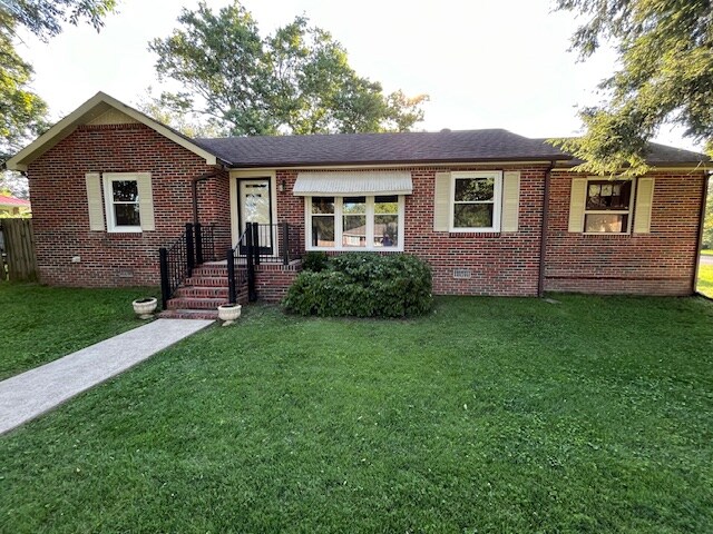 Building Photo - 1407 Bel Aire Dr