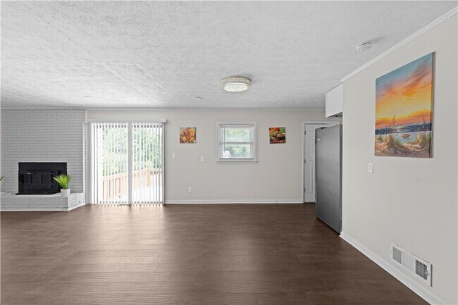 Building Photo - 5245 Stonewall Tell Rd