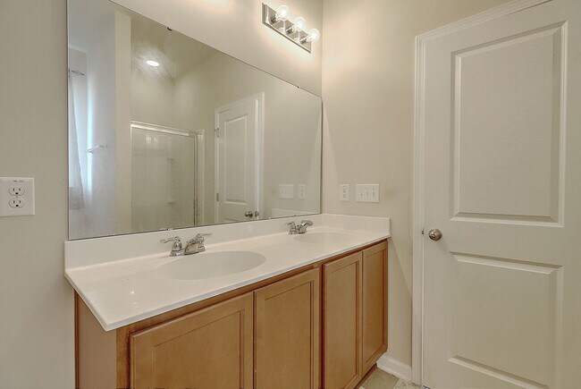 Building Photo - *Approved Application Received*