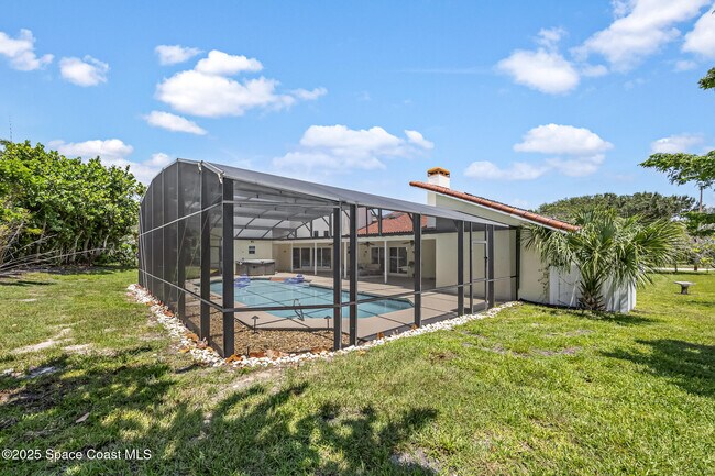 Building Photo - 3070 Rio Plumosa N