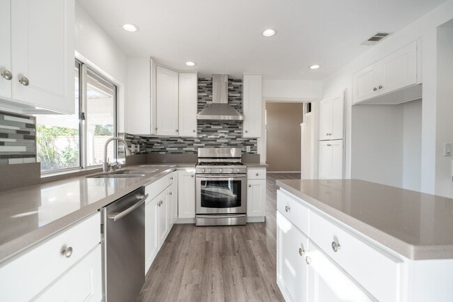 Building Photo - 17410 Majestic Cypress Way