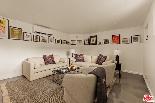 Building Photo - 625 Mildred Ave