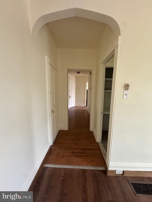 Building Photo - 635 Chestnut St