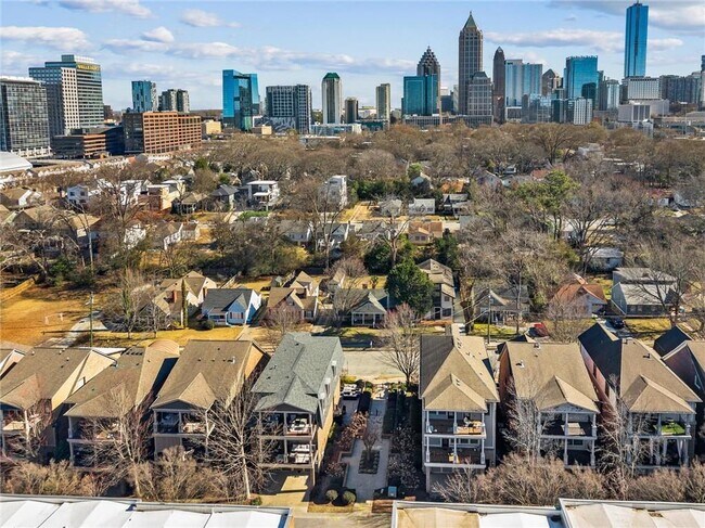 Building Photo - 1219 State St NW