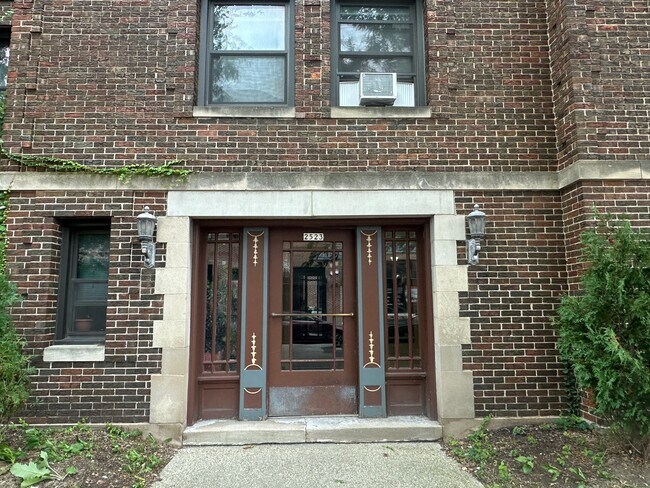 Building Photo - 2523-29 Webster