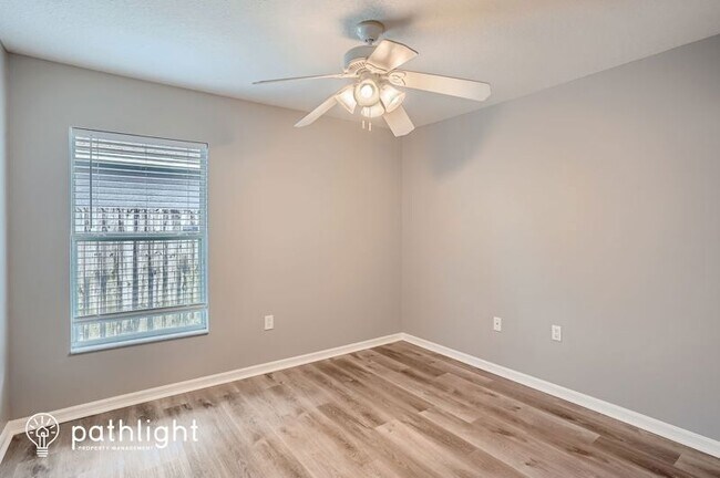 Building Photo - 10434 Frog Pond Dr