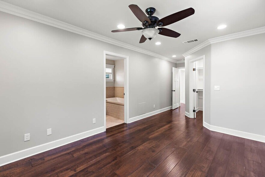 Building Photo - 103 S Worthy Dr