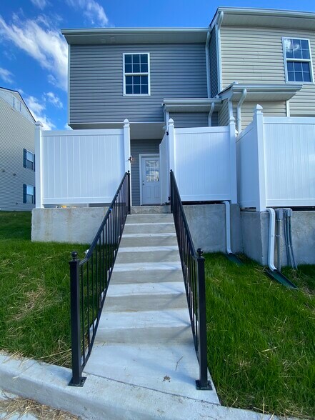 Steps away from assigned parking - 5497 Cedar Ash Crossing