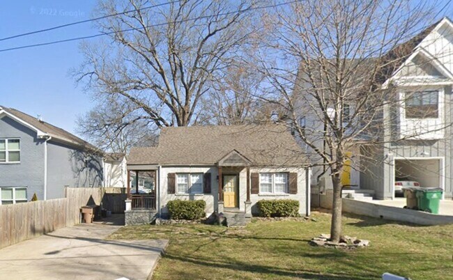 Primary Photo - 1323 Otay St