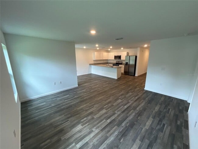 Building Photo - 7145 N Henderson Way