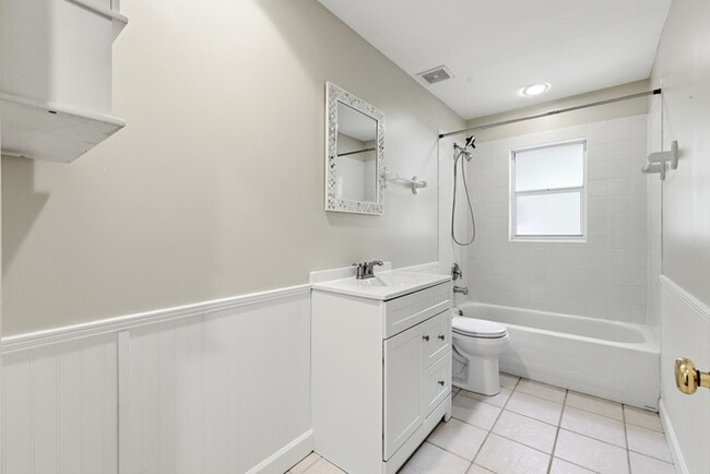 Building Photo - 13205 Mountain View