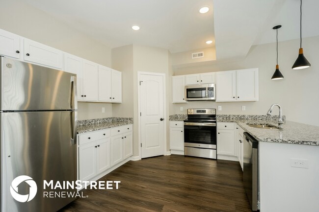 Building Photo - 2048 Hoosier Way