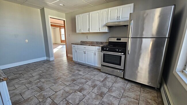 Building Photo - 22 High St