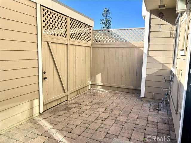 Building Photo - 4 Latitude Ct