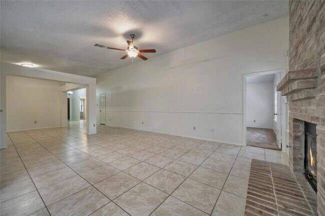 Building Photo - 3103 Pepper Grass Trail