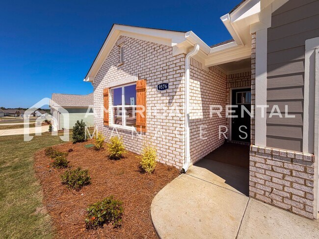 Building Photo - Brand New Three Bedroom Hudson Plan for Rent in Tuscaloosa!