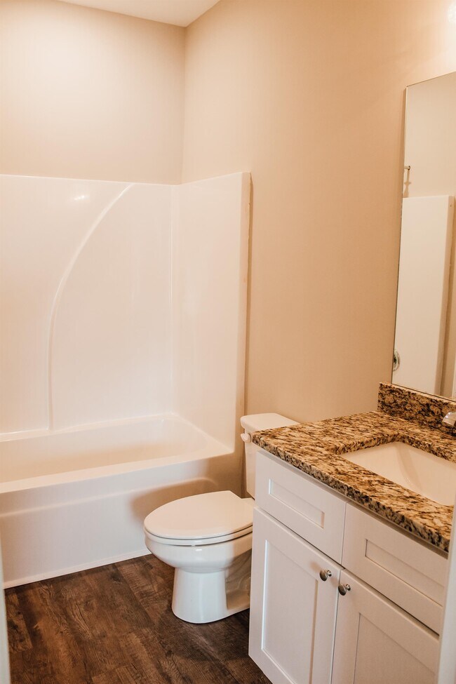 Building Photo - 110 Way Bill Cir