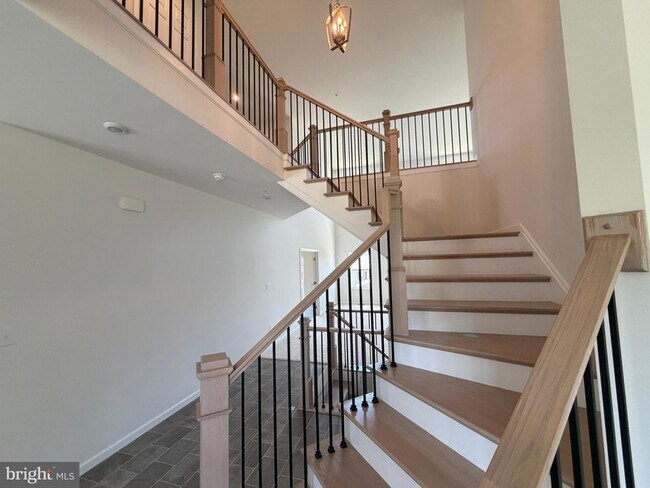 Building Photo - 804 Lime Dr