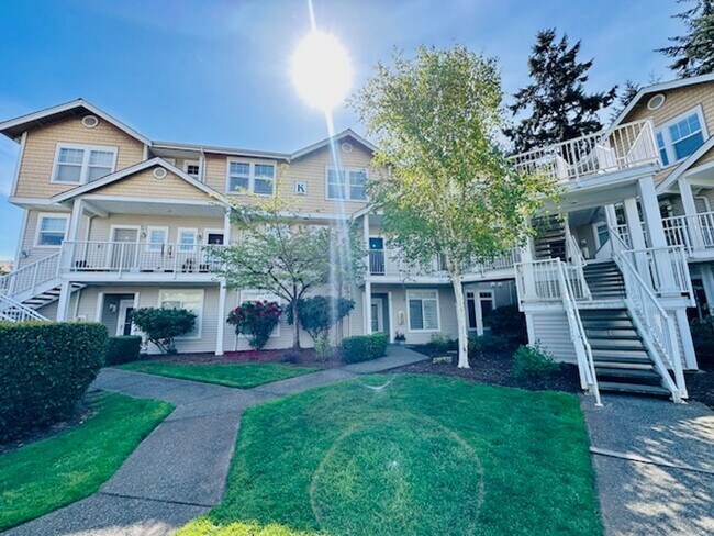 Building Photo - 5400 Harbour Pointe Blvd