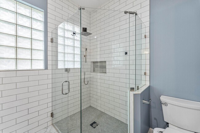 Building Photo - 4144 Manor Forest Trail
