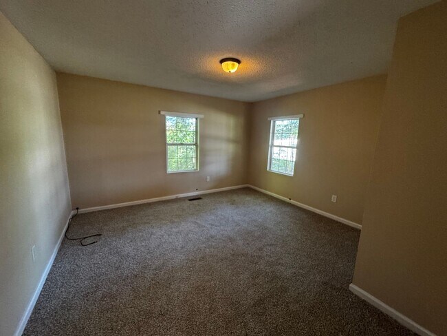 Building Photo - 2 Bedroom house near downtown Kings Mountain, NC