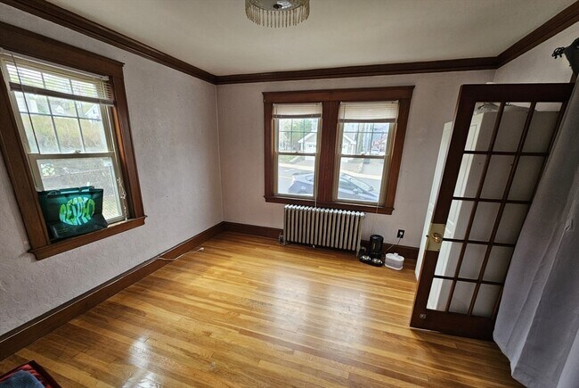 Building Photo - 58 Winship St