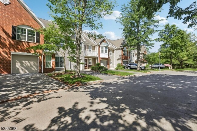 Building Photo - 4703 Patterson St