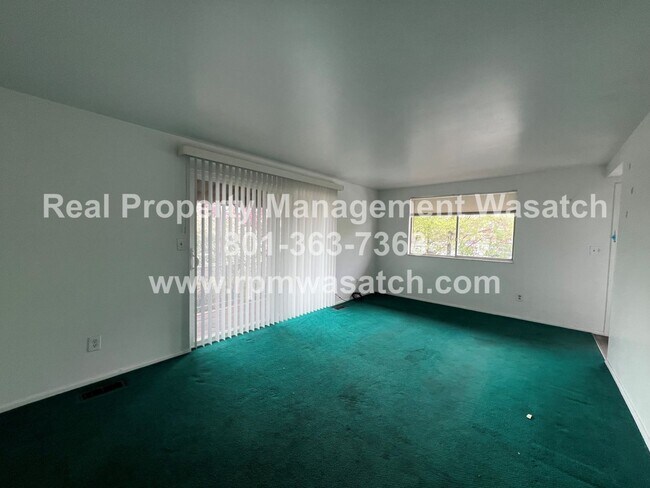 Building Photo - 269 E 5900 S