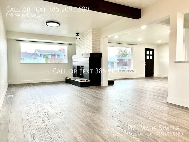 Building Photo - 5777 S Sagewood Dr