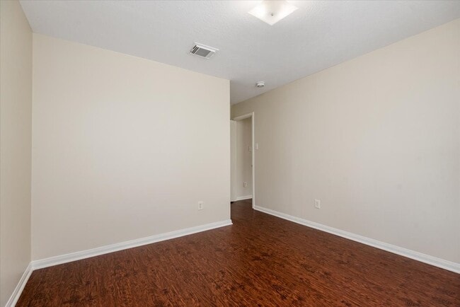 Building Photo - 6023 Barany Ct