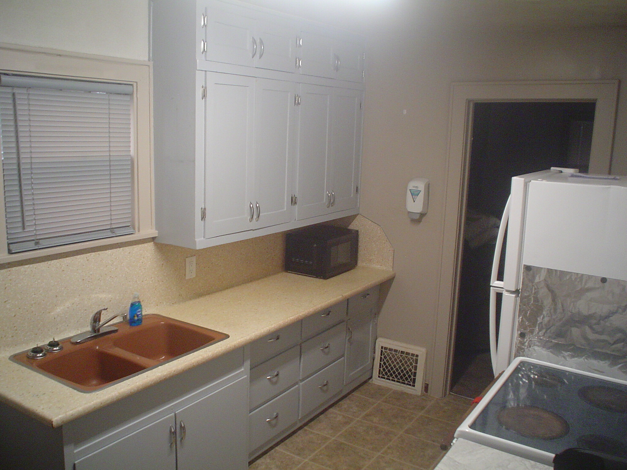 Kitchen Microwave and toaster - 714 Main St