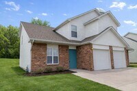 Building Photo - 212 Nikki Way