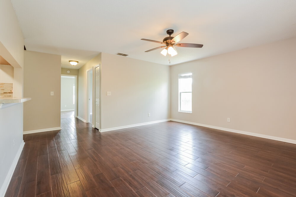 Building Photo - 12131 Goldenstar Ln