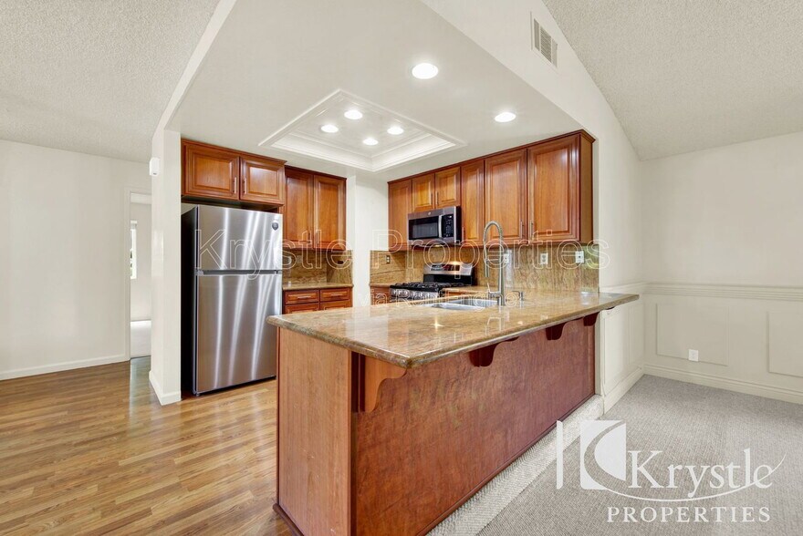 Building Photo - 115 Daffodil Cir