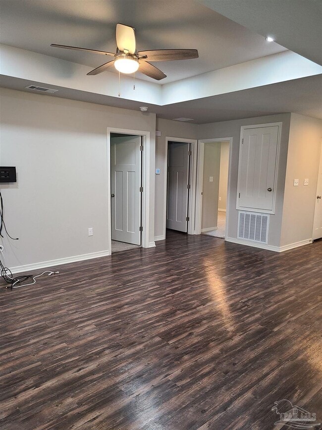 Building Photo - 715 W Ensley St