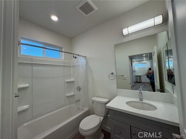 Building Photo - 9623 Haas Ave