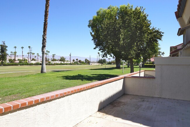 Building Photo - 6087 Montecito Cir