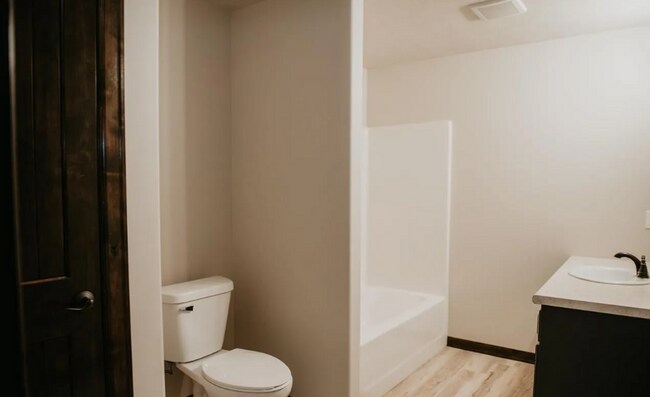 Building Photo - Discover Your Dream Home: Inviting Open Floor Plan, Spacious Living, and Stylish Finishes Awaits ...