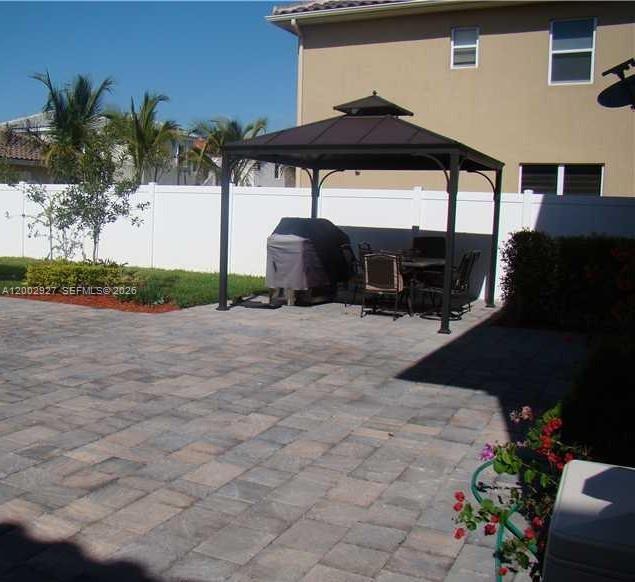 Building Photo - 9160 SW 171st Ct