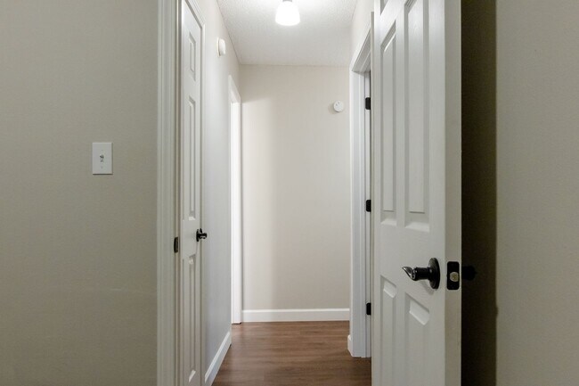 Building Photo - 3/2 located in Ft. Walton Beach