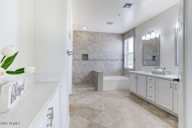 Building Photo - 24553 N 75th Way