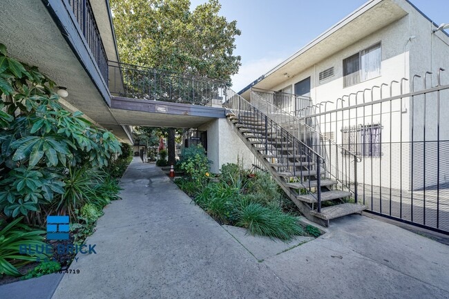 Building Photo - 8204 Langdon Ave