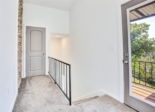 Building Photo - 7305 Grand Canyon Dr